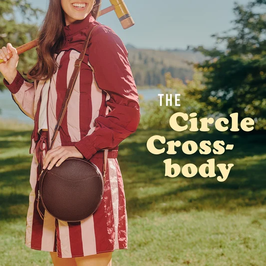 Circle Crossbody