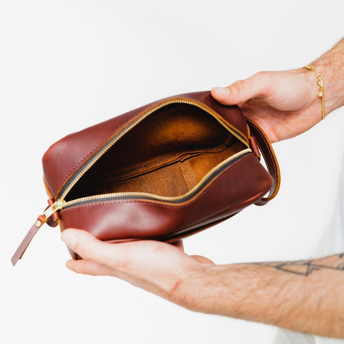 Deluxe Dopp Kit - Image 27