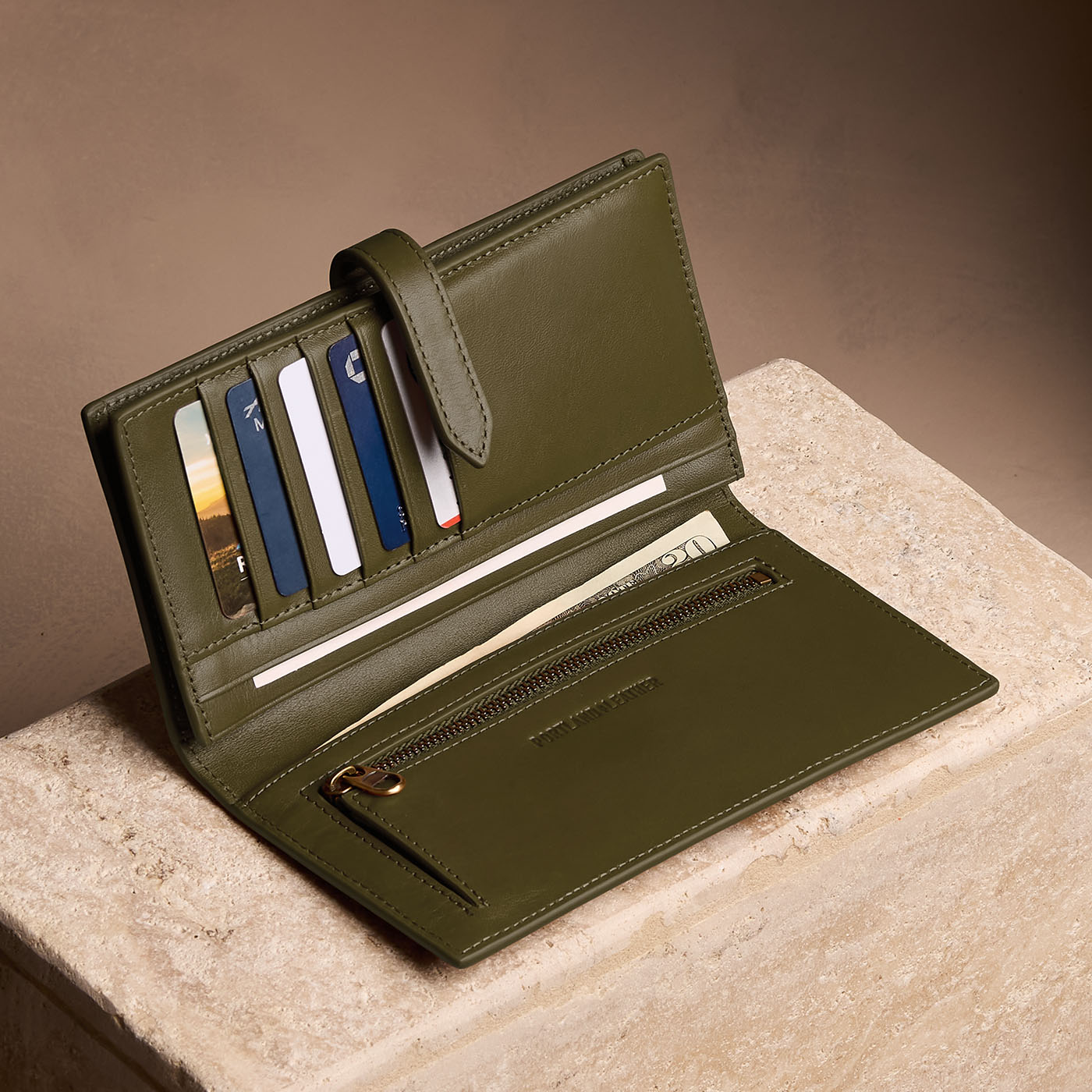 Horizon Bifold Wallet - Image 16