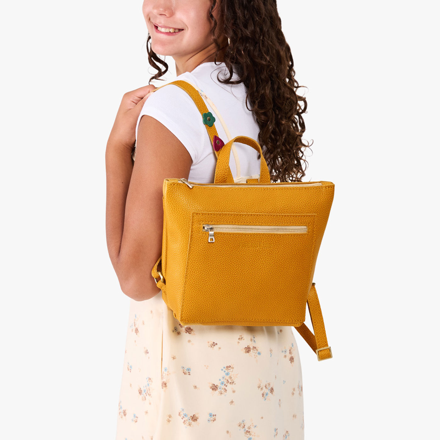 Winny Tote Backpack - Image 10